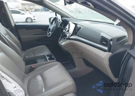 2021 Honda Odyssey Touring z USA, uszkodzony, nr VIN 5FNRL6H86MB011538